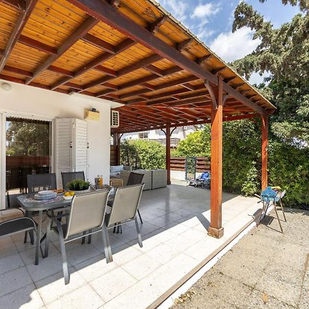 Larnaca Villa Marina Менеоу Экстерьер фото