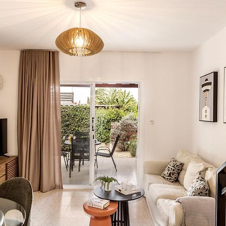 Larnaca Villa Marina Менеоу Экстерьер фото
