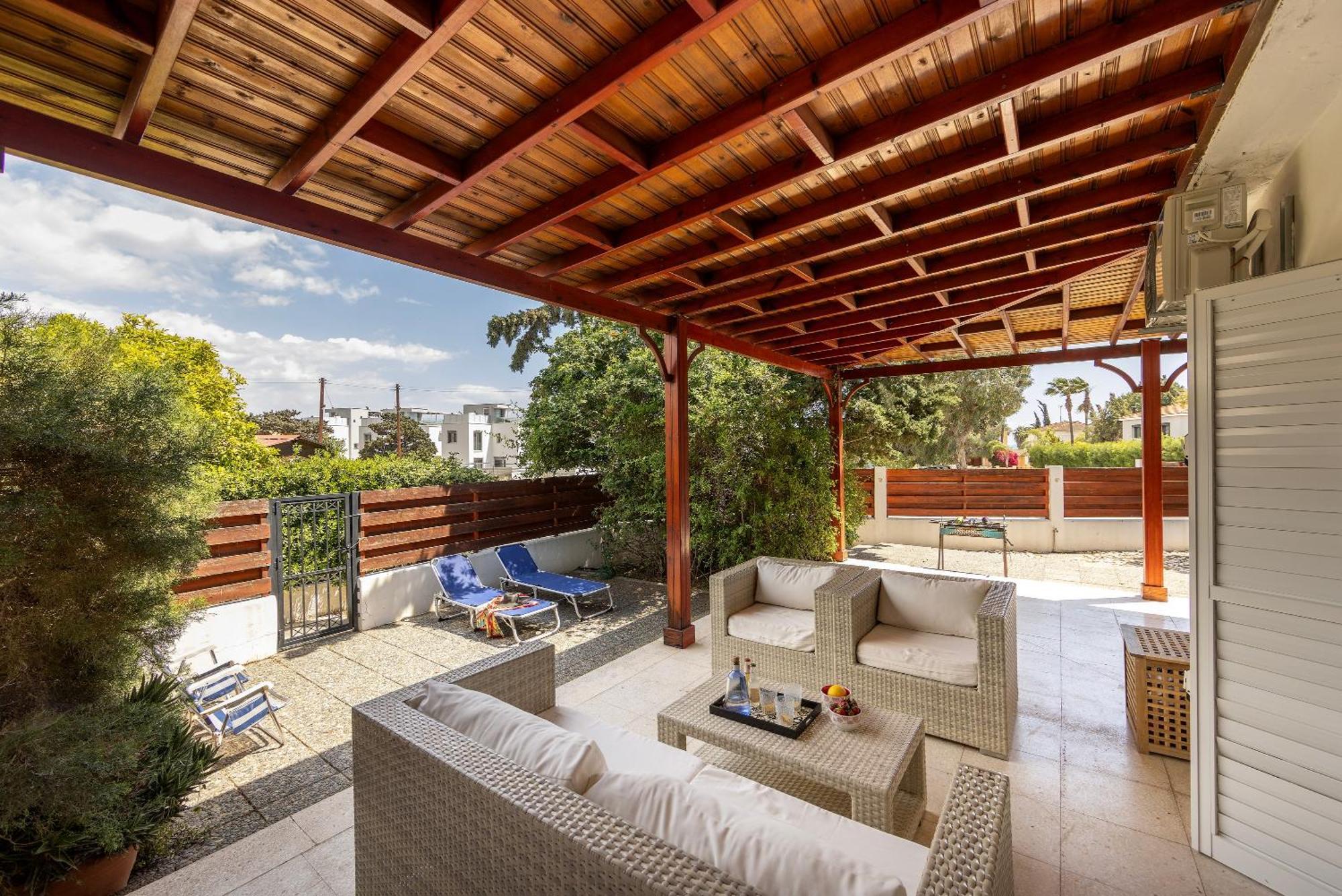 Larnaca Villa Marina Менеоу Экстерьер фото