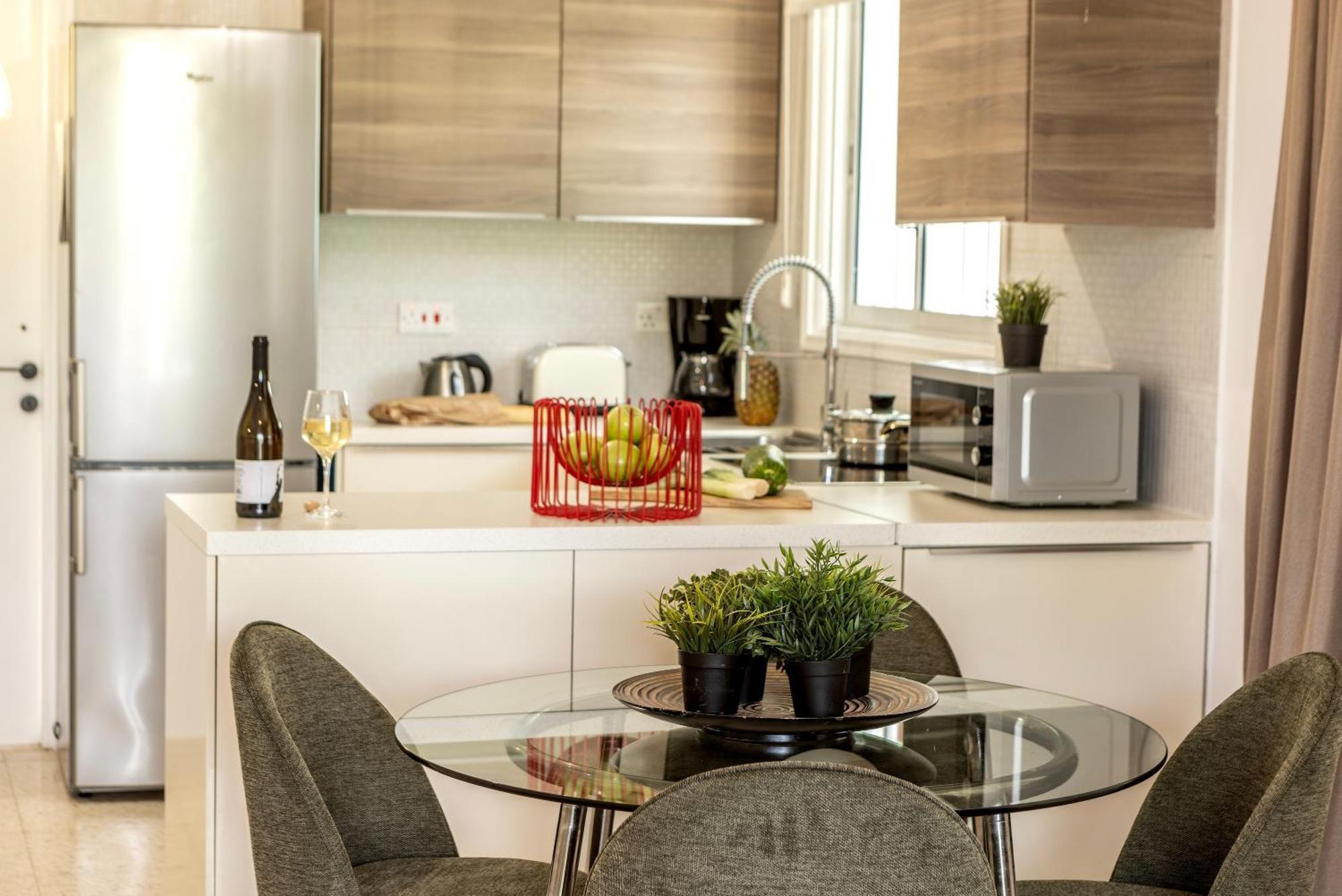 Larnaca Villa Marina Менеоу Экстерьер фото