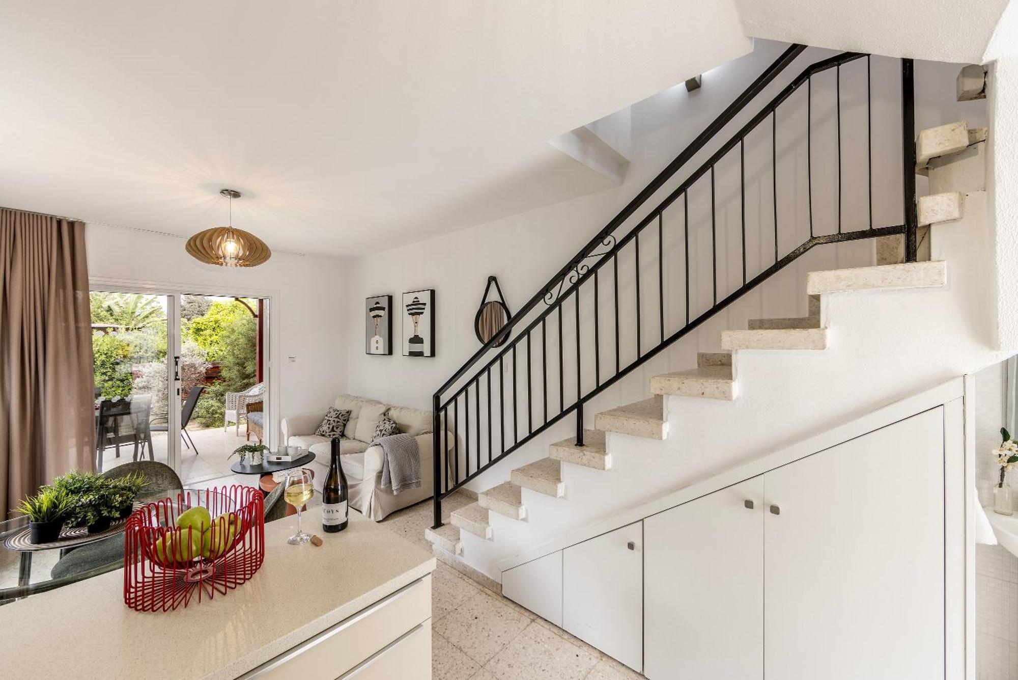 Larnaca Villa Marina Менеоу Экстерьер фото