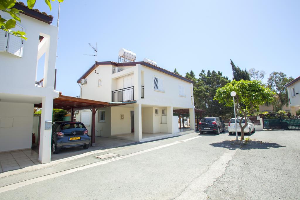 Larnaca Villa Marina Менеоу Экстерьер фото