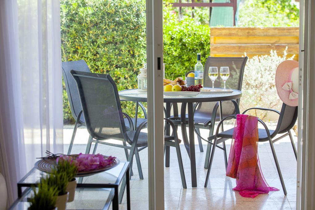 Larnaca Villa Marina Менеоу Экстерьер фото