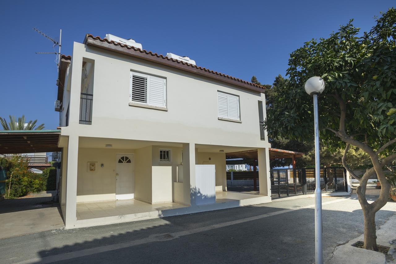 Larnaca Villa Marina Менеоу Экстерьер фото