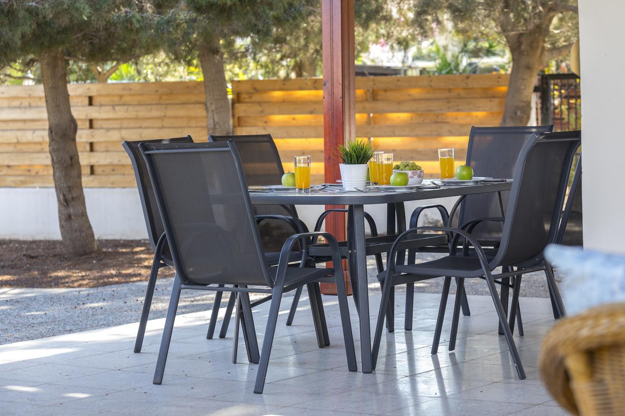 Larnaca Villa Marina Менеоу Экстерьер фото